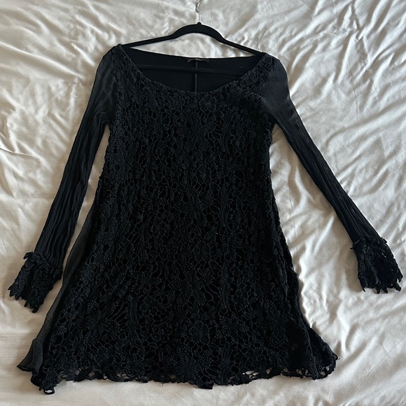 Italian Brand Elegant Black Lace Mini Dress - Picture 1 of 7